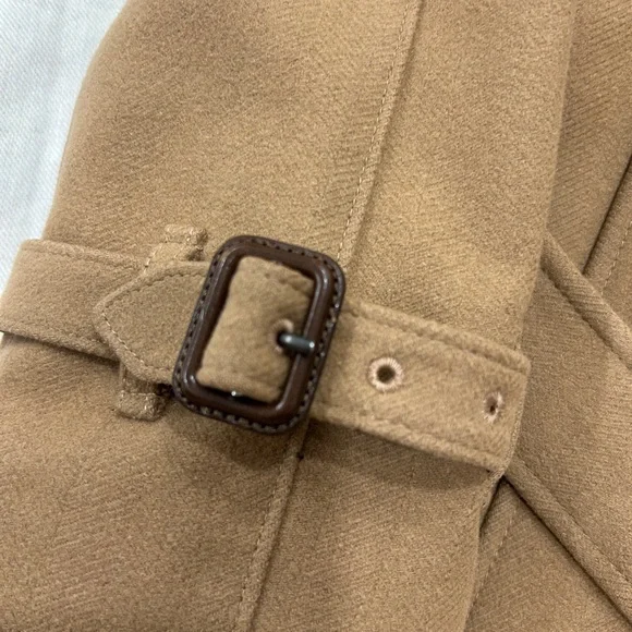 Burberry wool coat - Picture 6 of 8